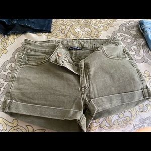 Super super stretch shorts